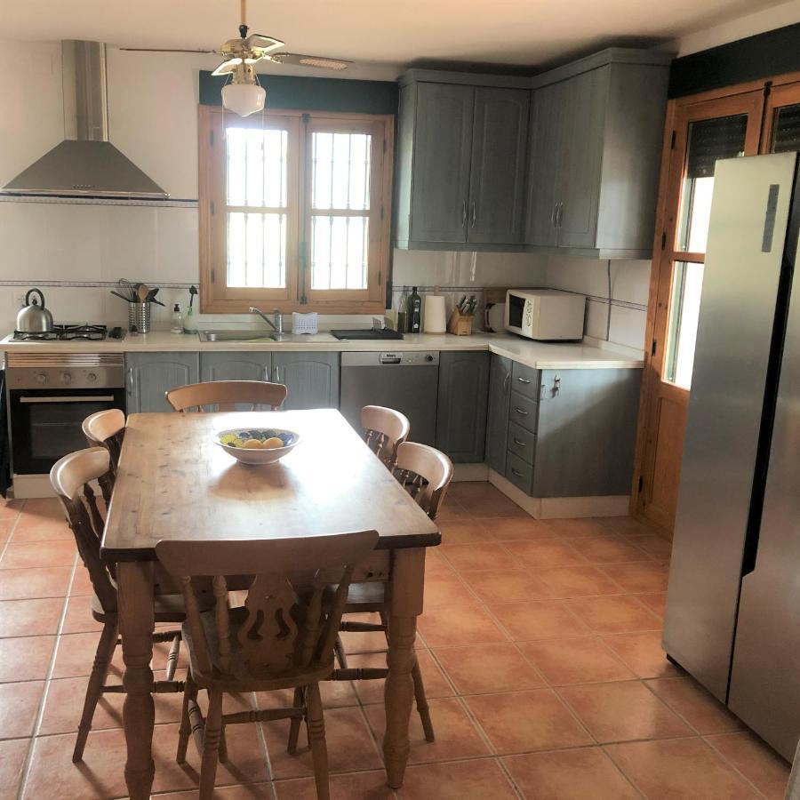 Cortijo Rocas Altas Villa Iznajar Luaran gambar